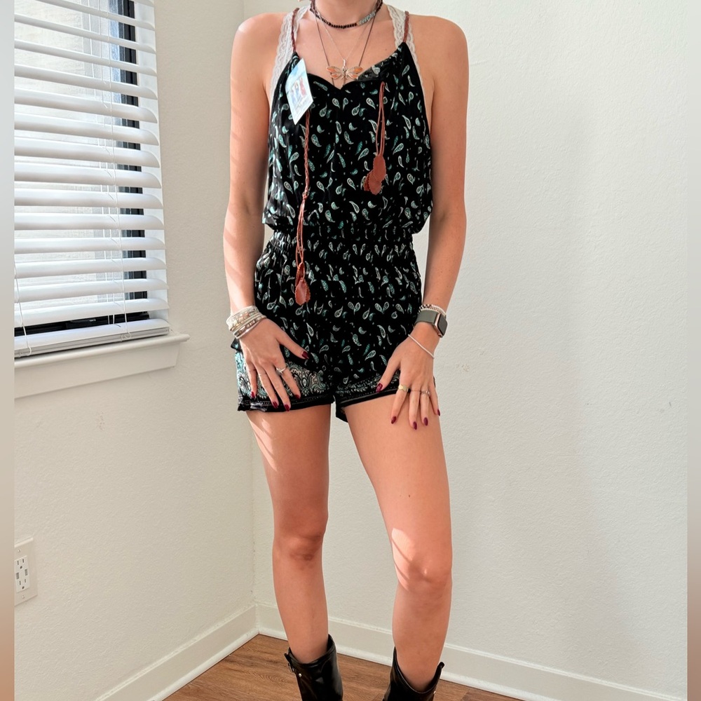 Chic Black Paisley Romper